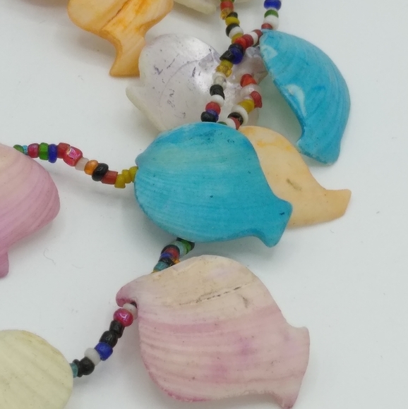 Pastel Dyed Seashell Fish Colorful Multi Strand Seed Bead Necklace 27" Vintage - Picture 8 of 14